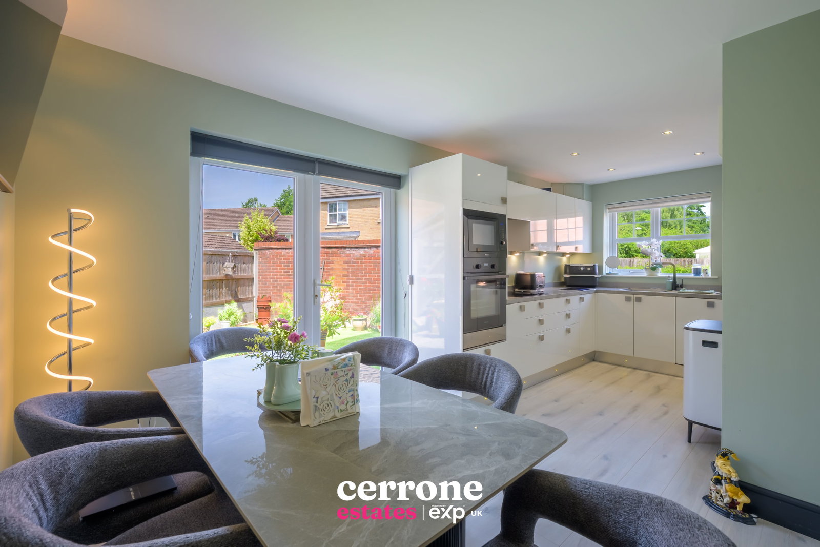 Detached House in Redditch