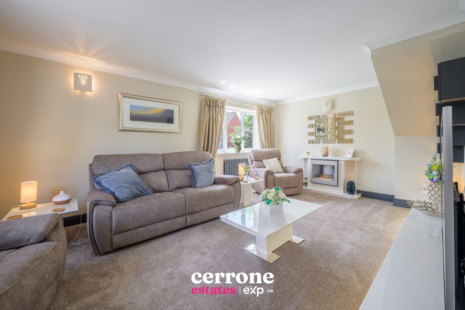 Detached House in Redditch