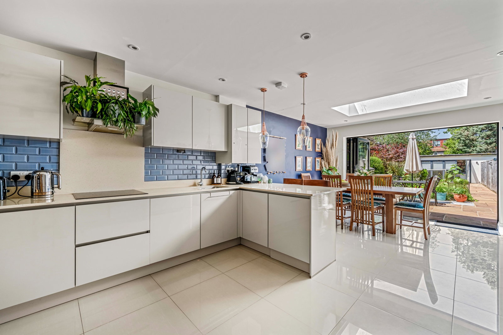 Semi Detached House in Twickenham