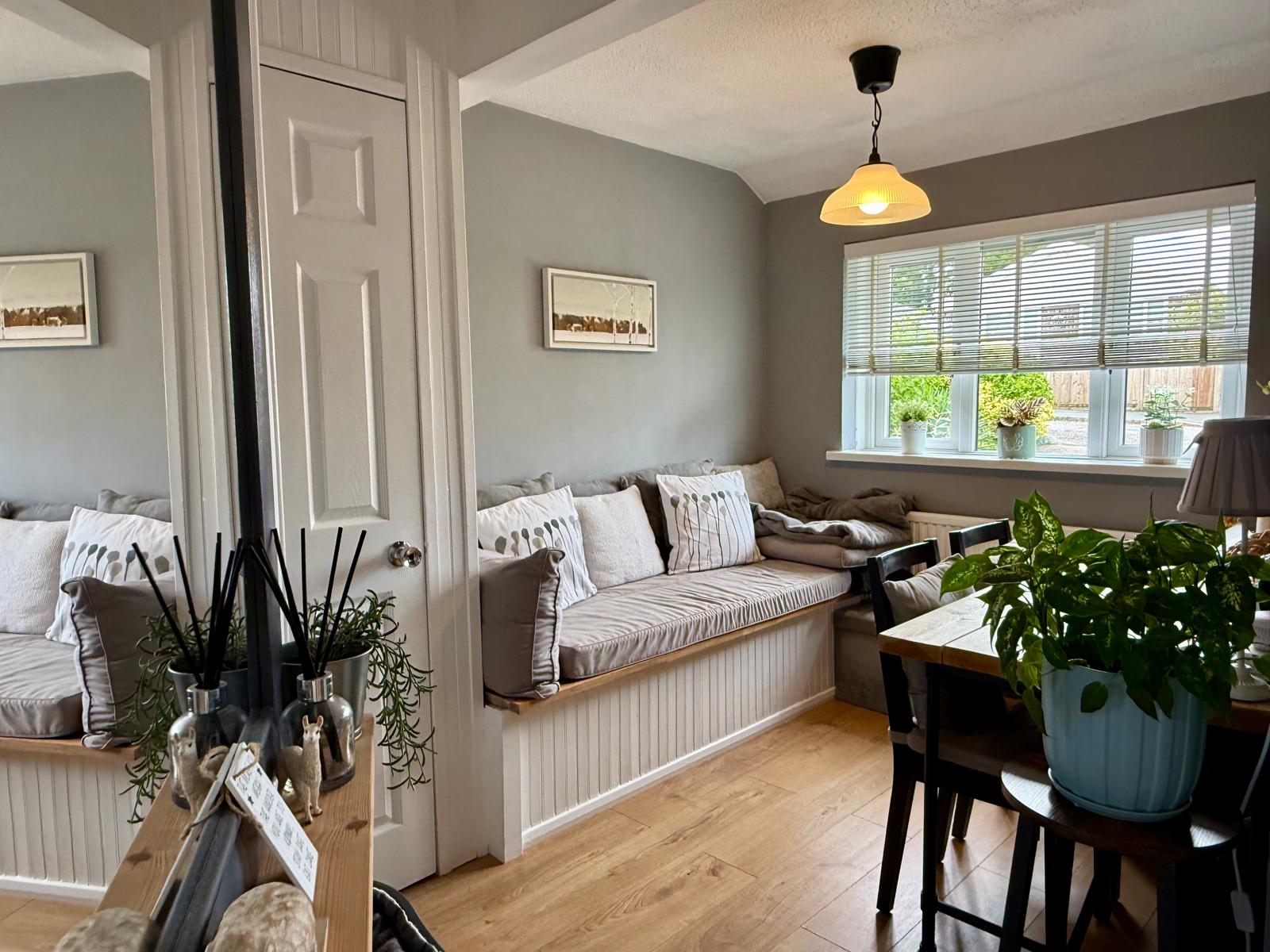 Detached House in Swansea