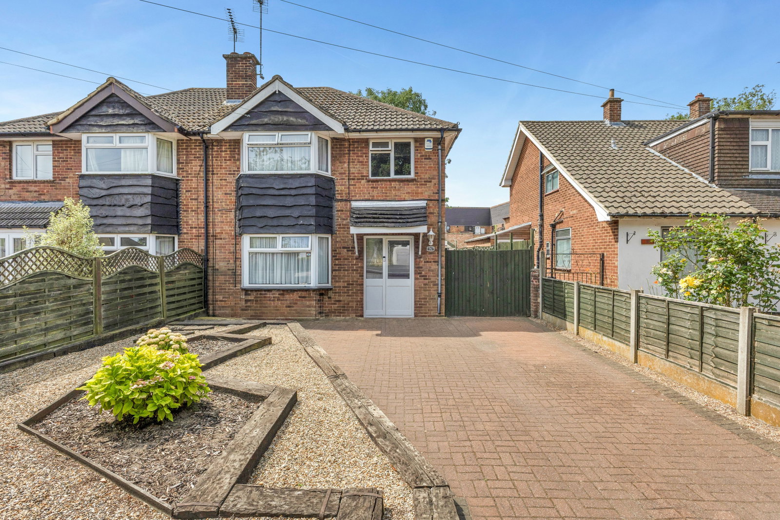 Semi Detached House in Dunstable