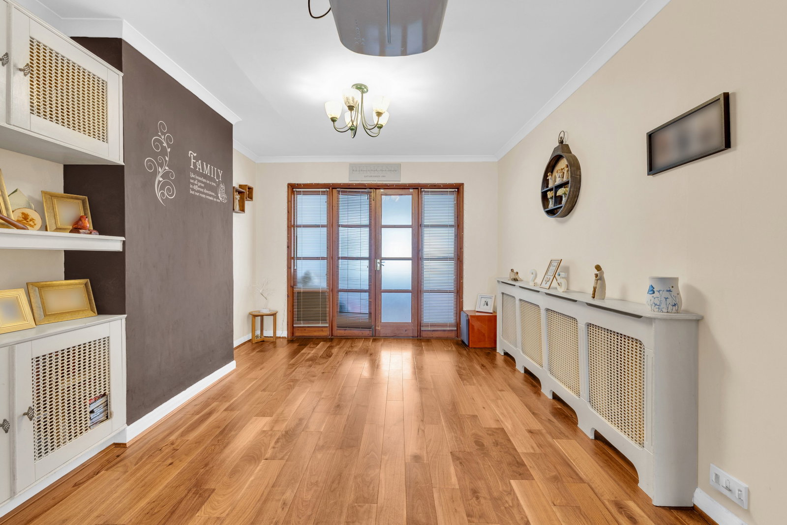 Semi Detached House in Dunstable