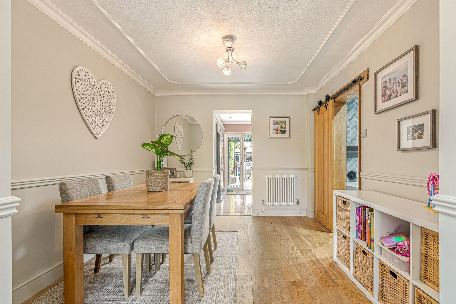 Semi Detached House in Hinckley