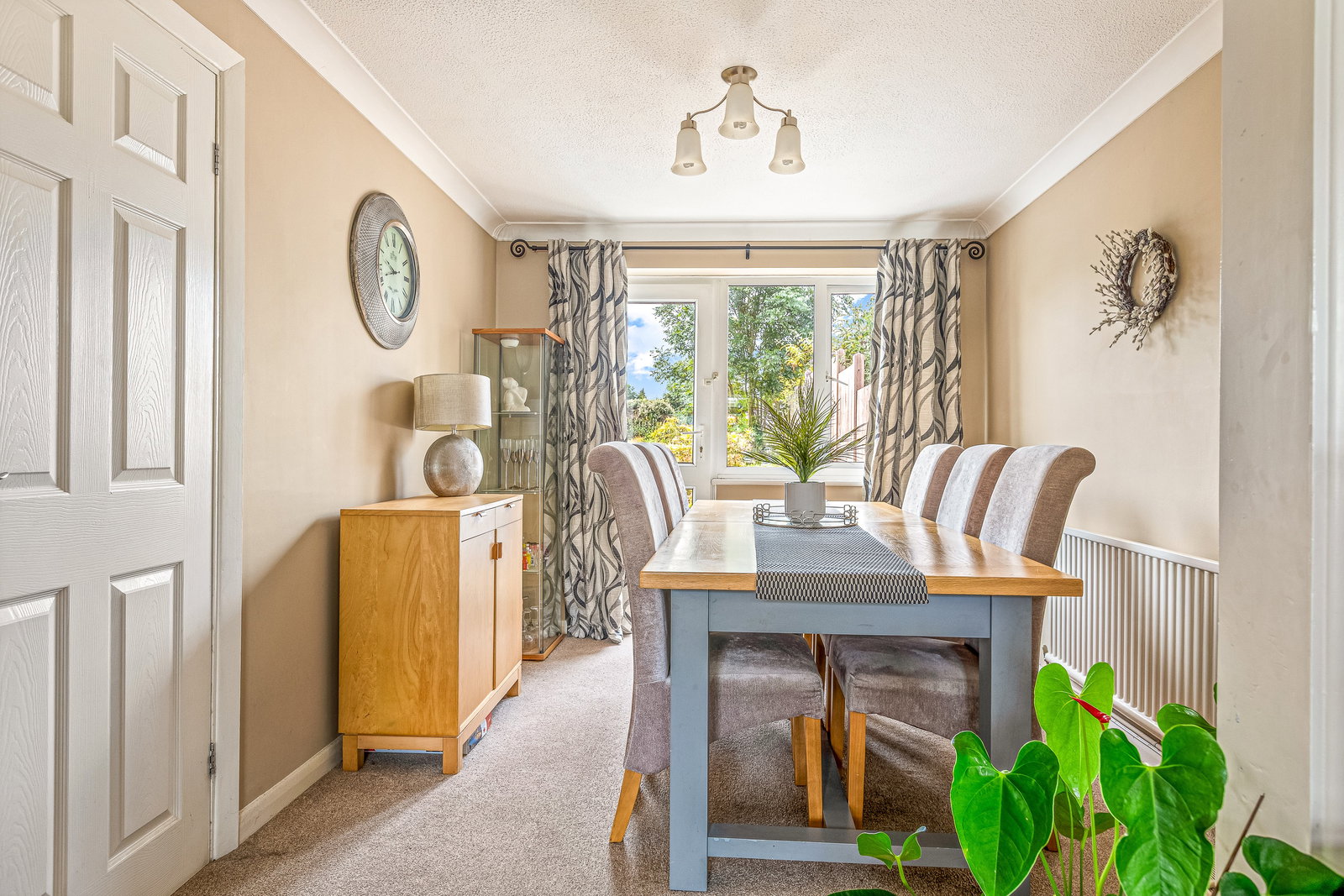 Semi Detached House in Leicester