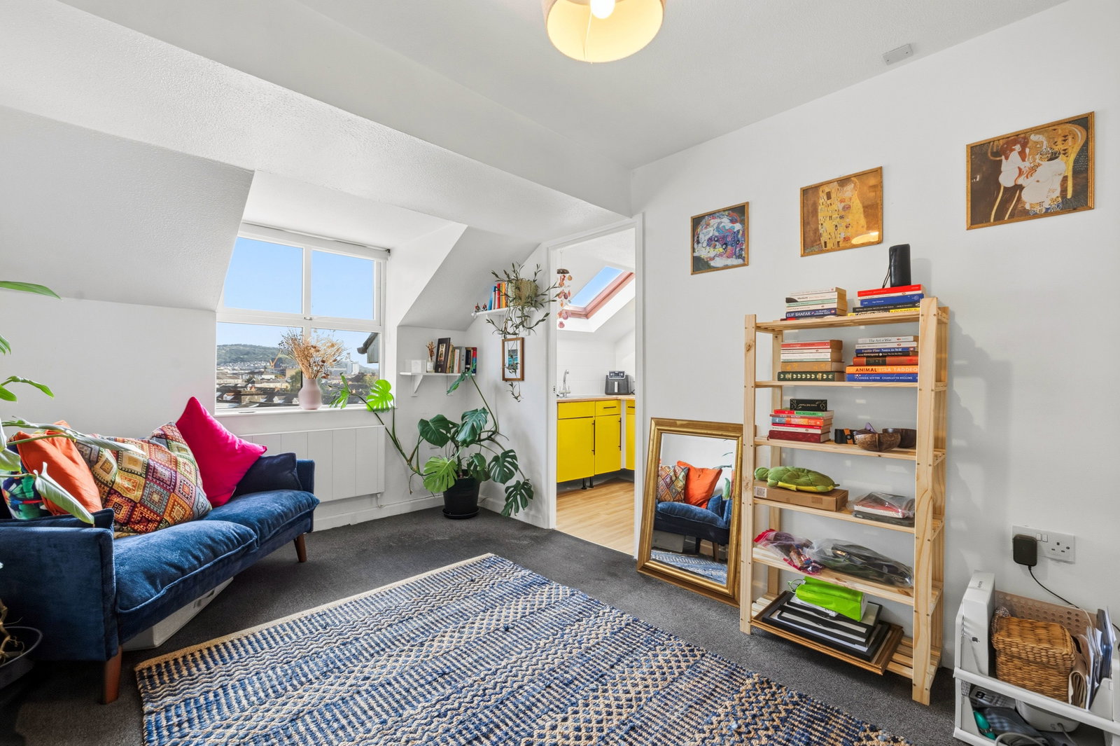 Flat for sale in Swansea, Dumbarton House Court, Bryn Y Mor Crescent, Swansea, SA1 4QX, 409 m²