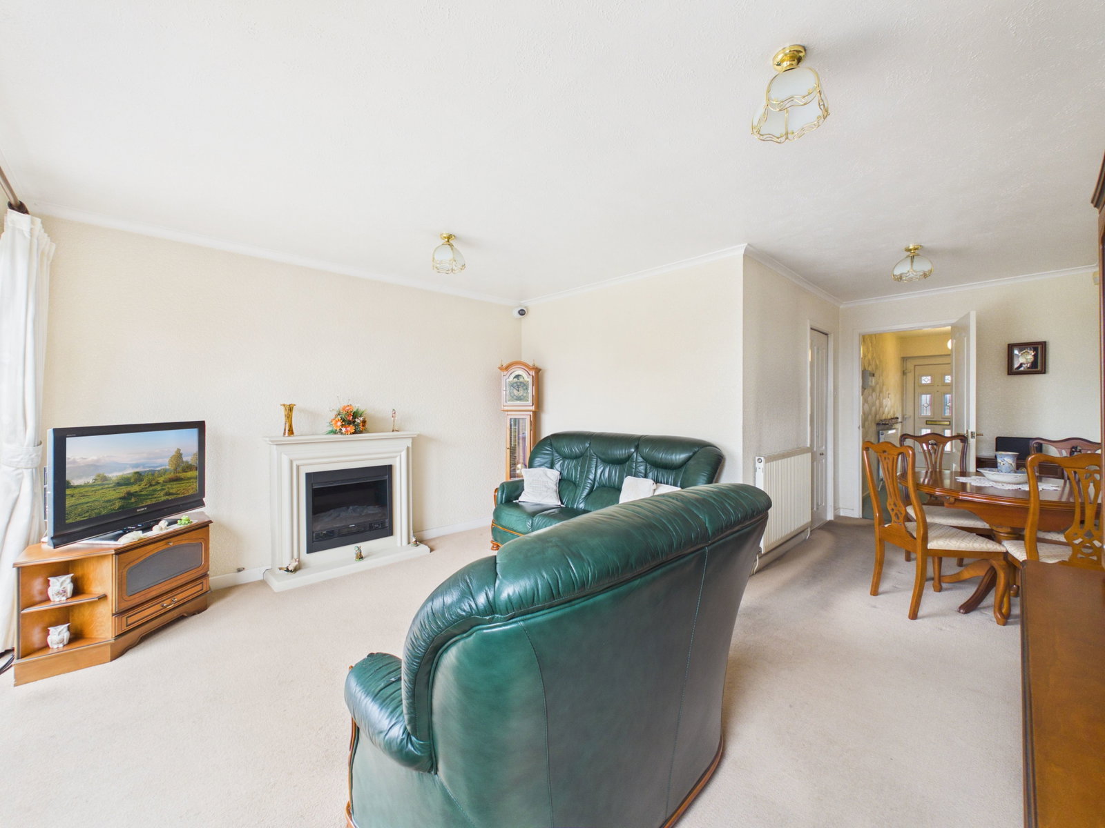 Semi Detached House in Brierley Hill