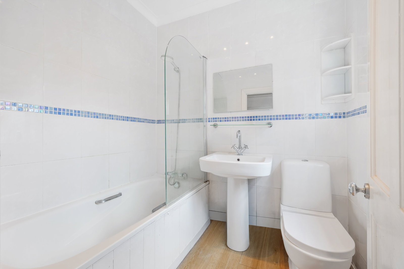 Terraced House in Epsom