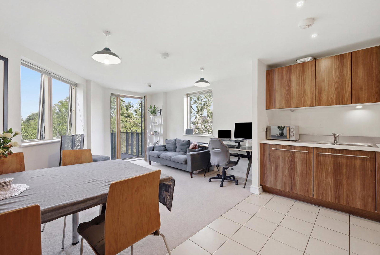 Apartment for sale in London, Time House, SW11