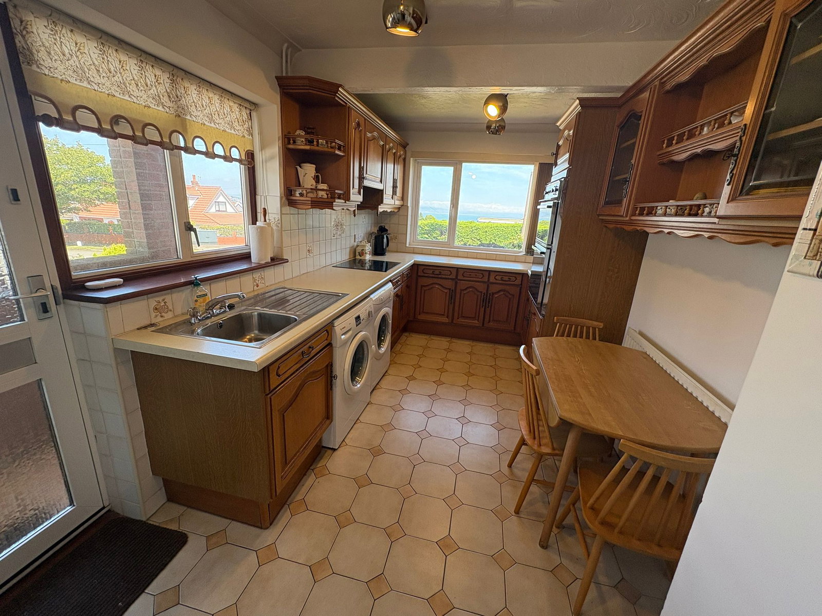 Semi Detached House in Swansea