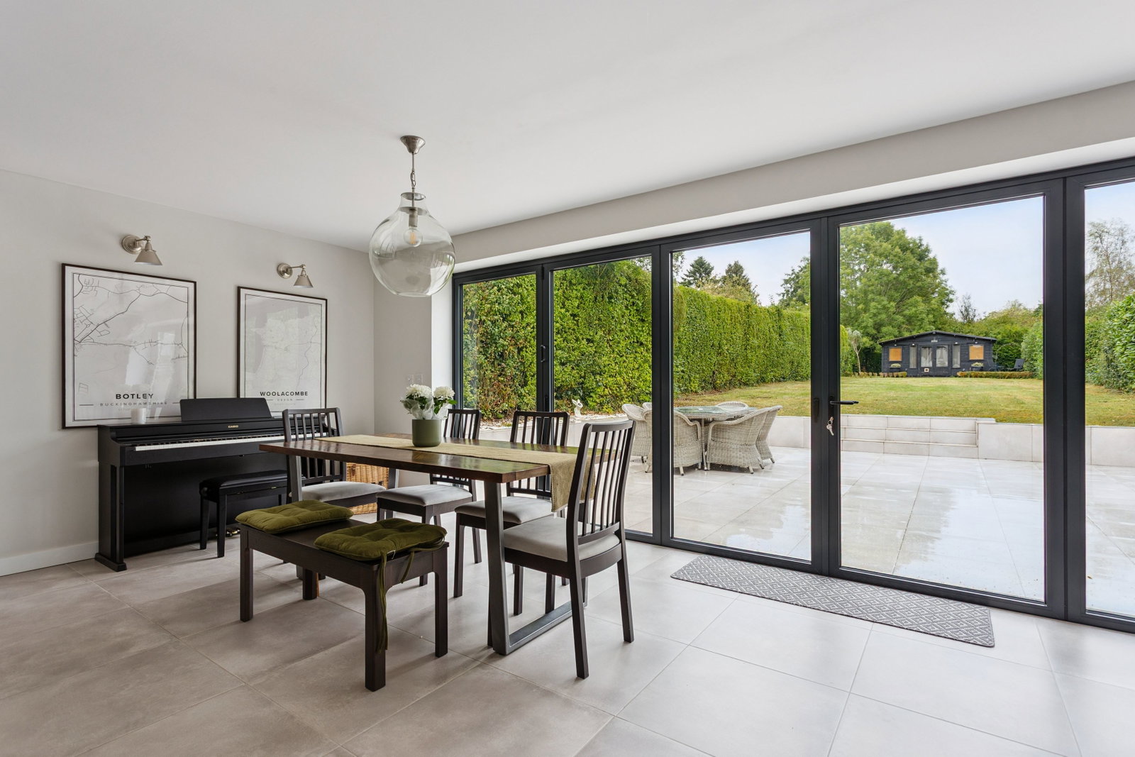 Detached House for sale in Chesham, Tylers Hill Road, Chesham, Buckinghamshire. HP5 1XH, 2445 m²