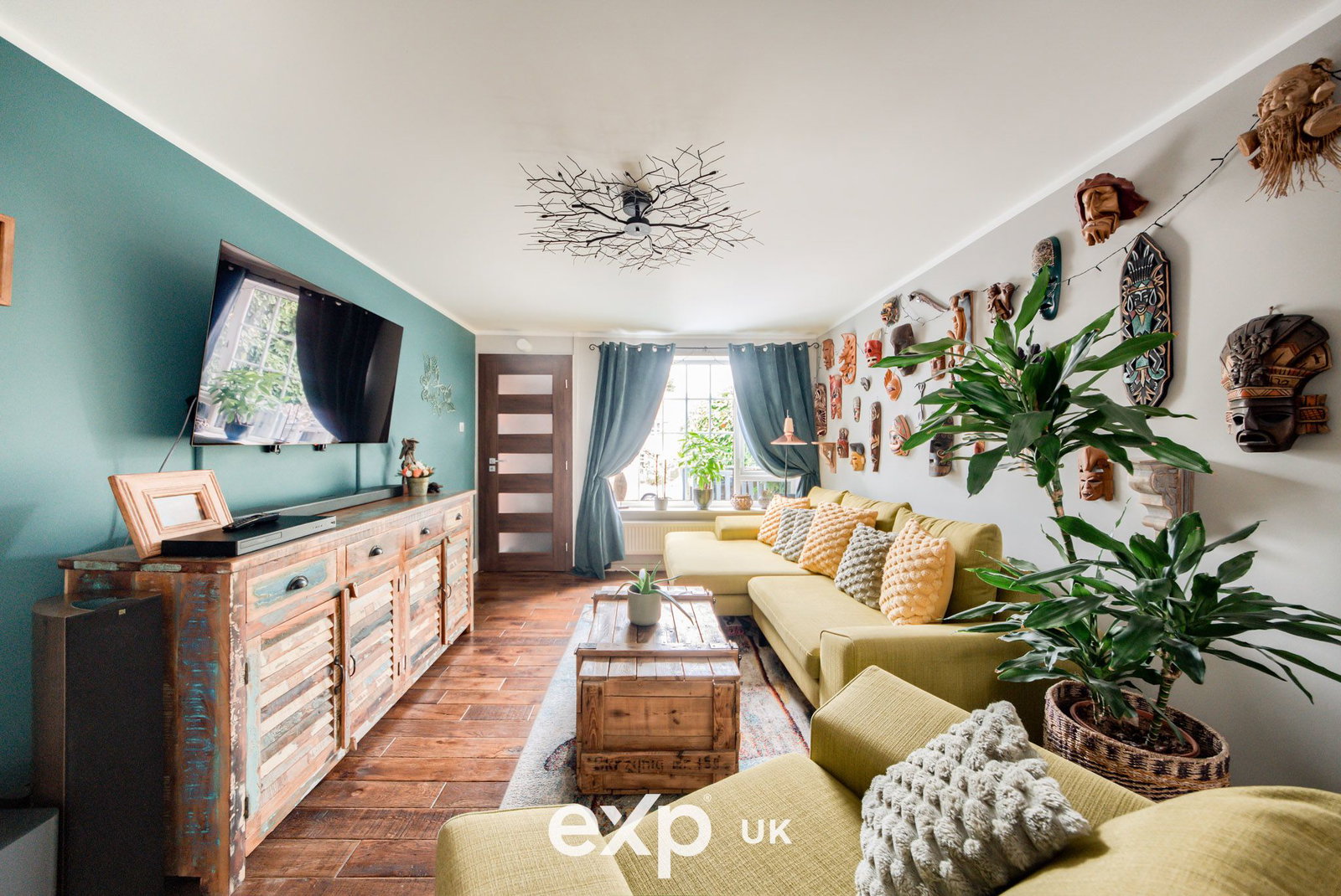 Terraced House for sale in Birmingham, Glenmore Drive, Kings Norton, Birmingham, B38 8YR, 893 m²