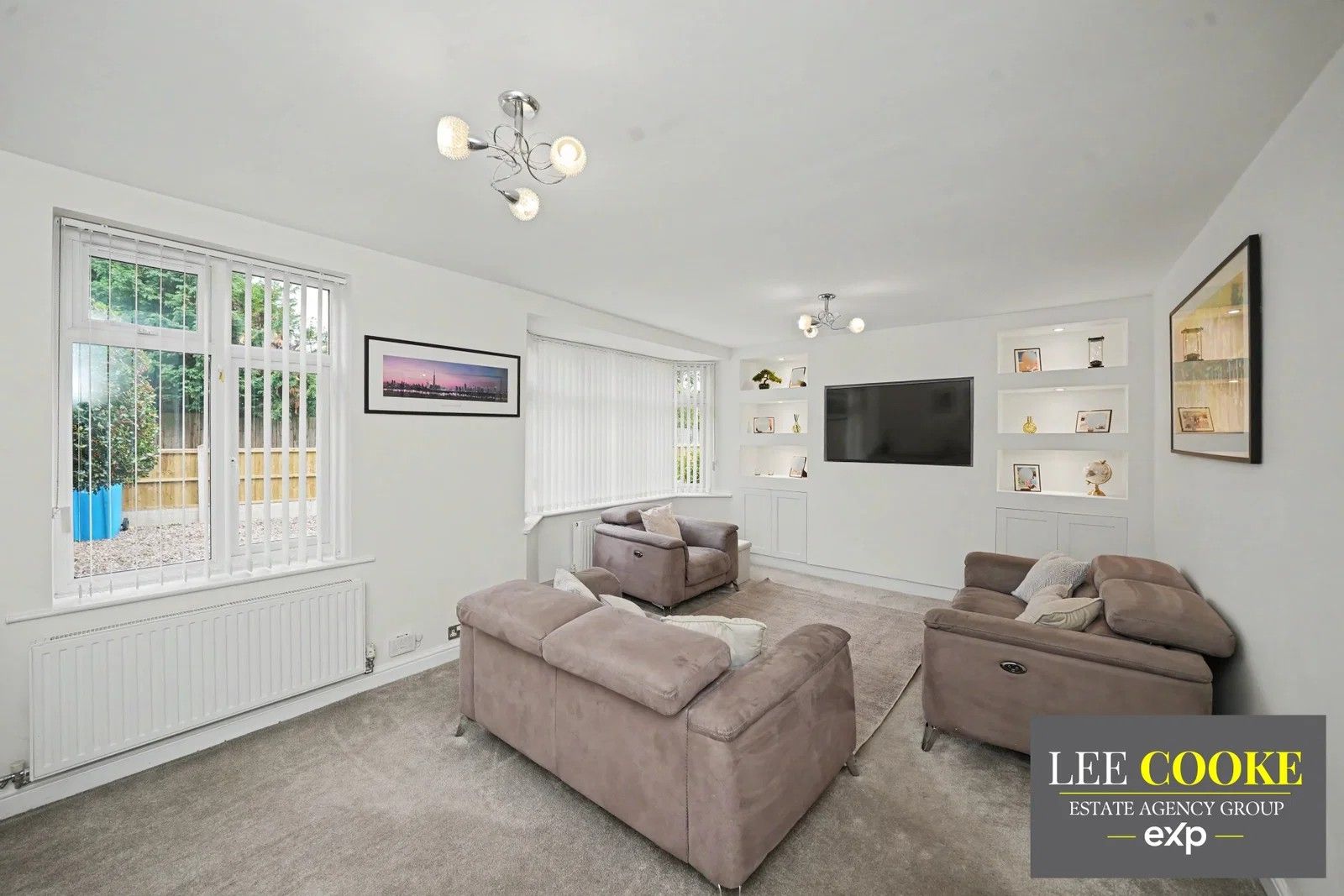 Semi Detached House for sale in Wolverhampton, Palmers Way, Codsall, Wolverhampton, WV8 2JY