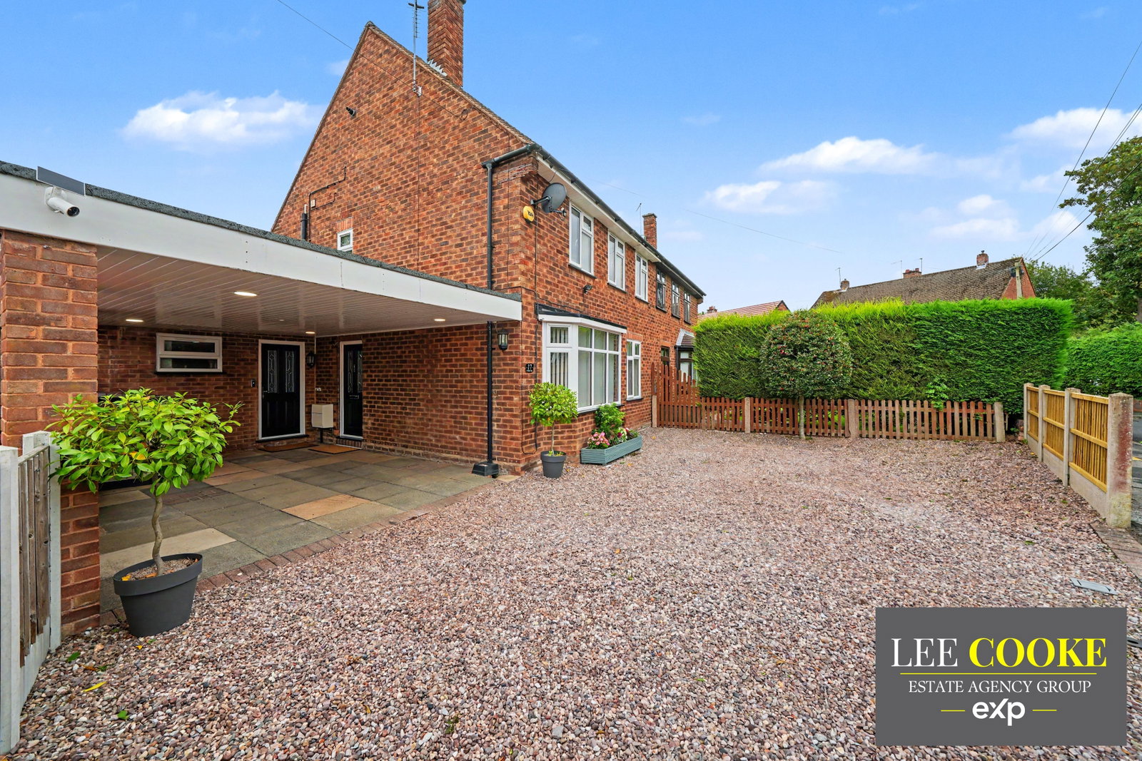 Semi Detached House for sale in Wolverhampton, Palmers Way, Codsall, Wolverhampton, WV8 2JY