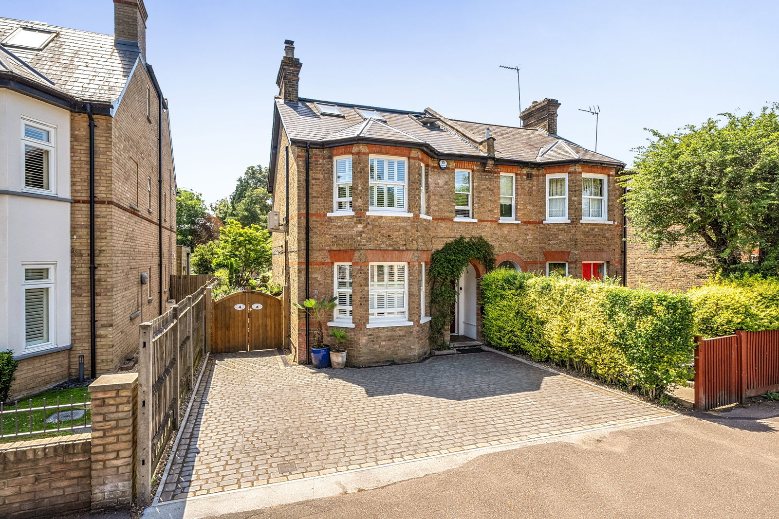Semi Detached House in Bushey