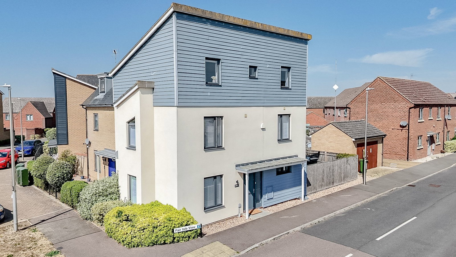 Semi Detached House in Milton Keynes