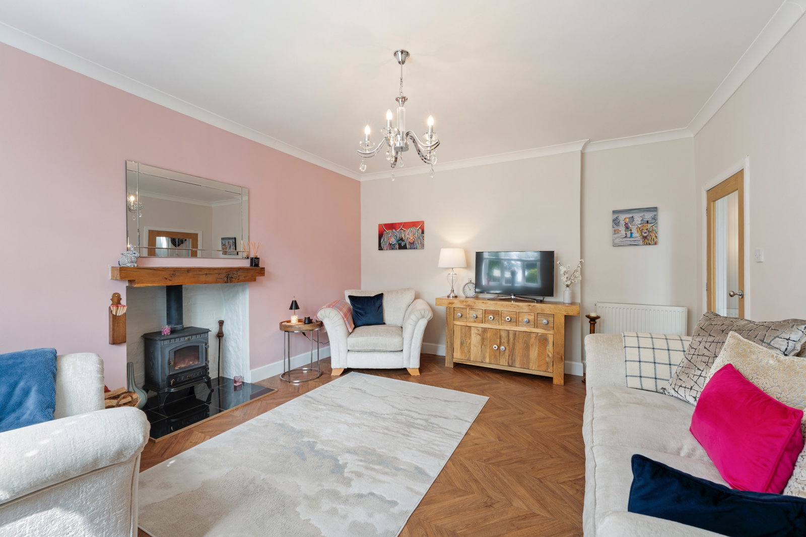 Semi Detached House in Dunfermline