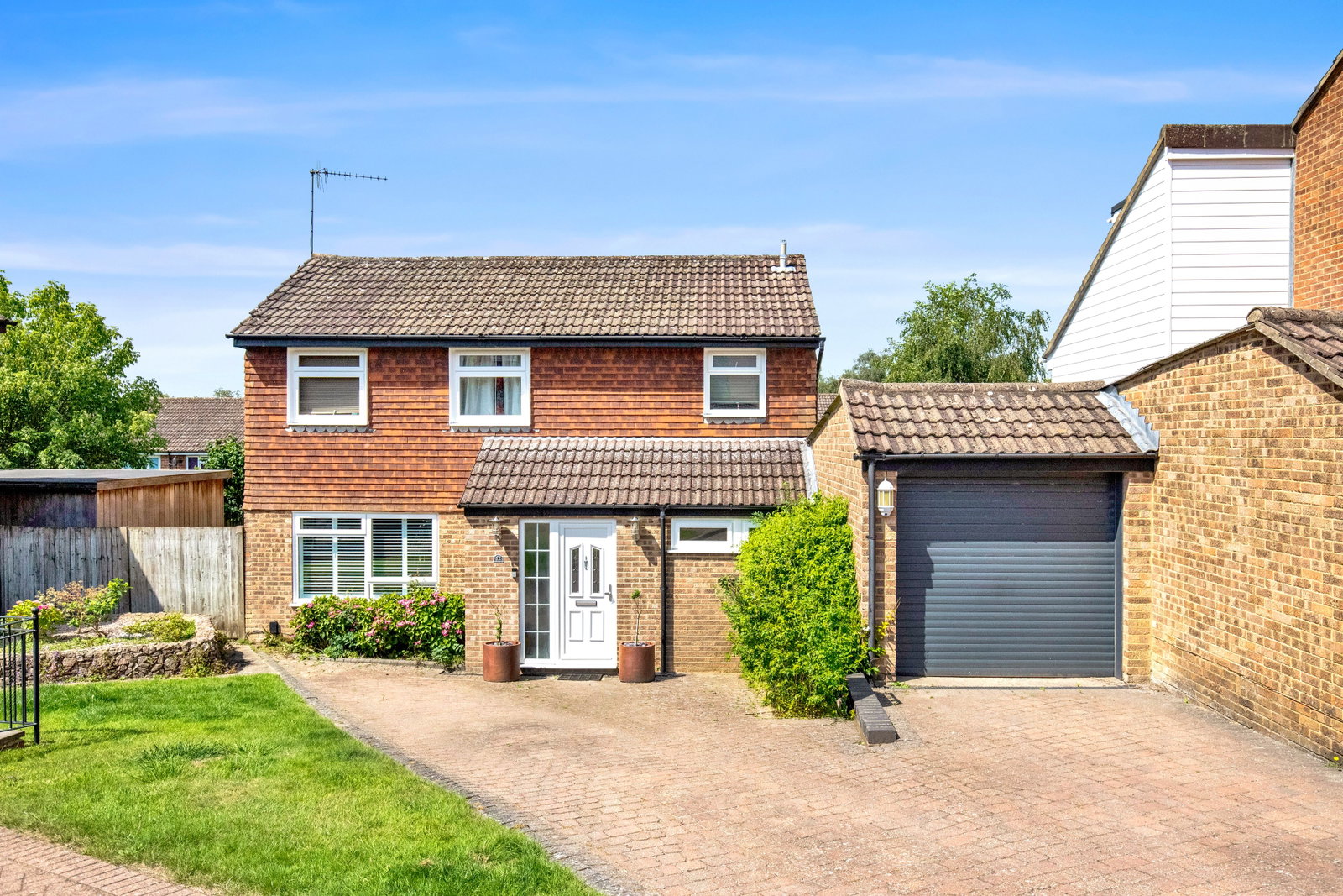 Detached House in East Grinstead