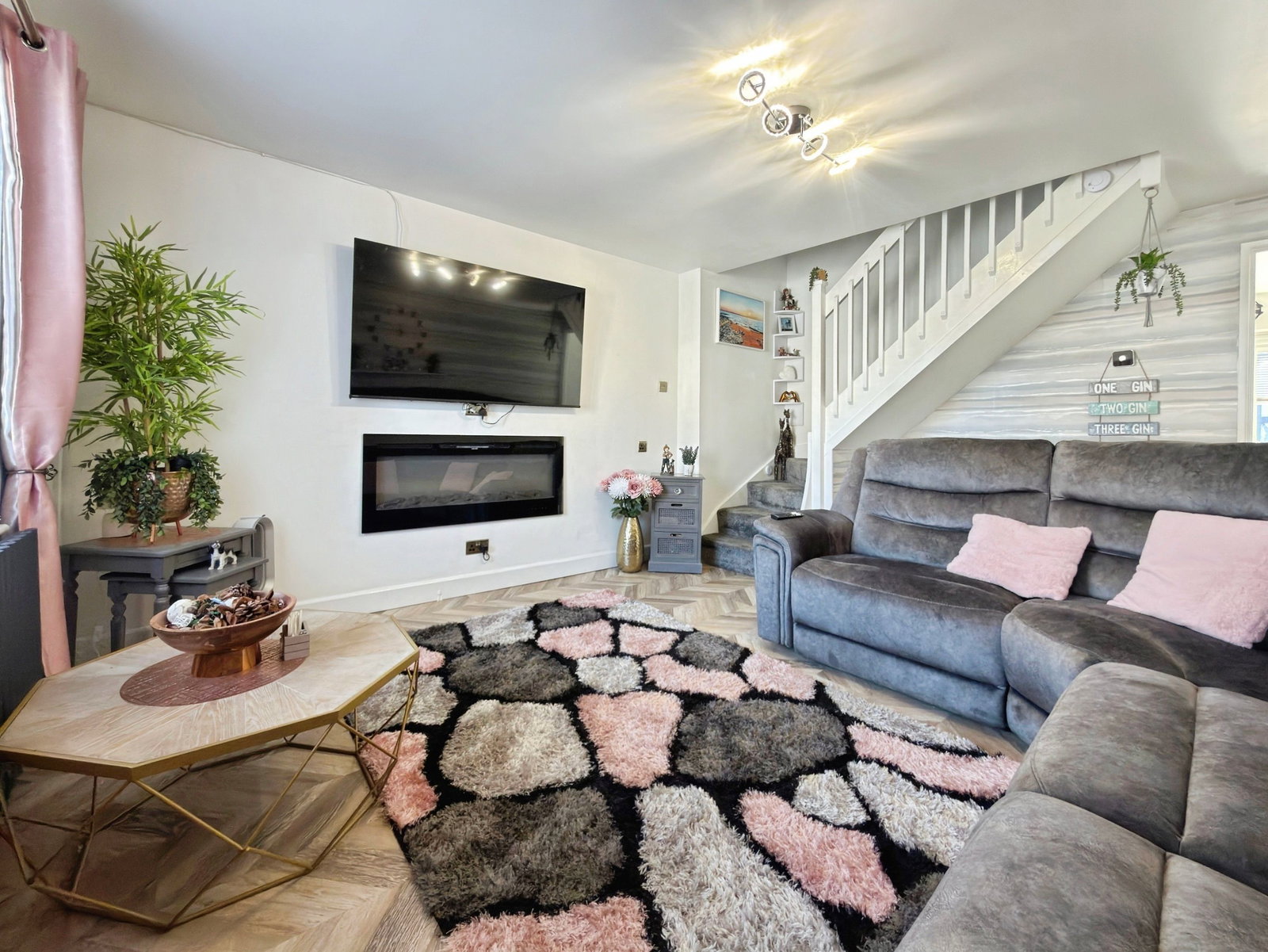 Semi Detached House in Swansea