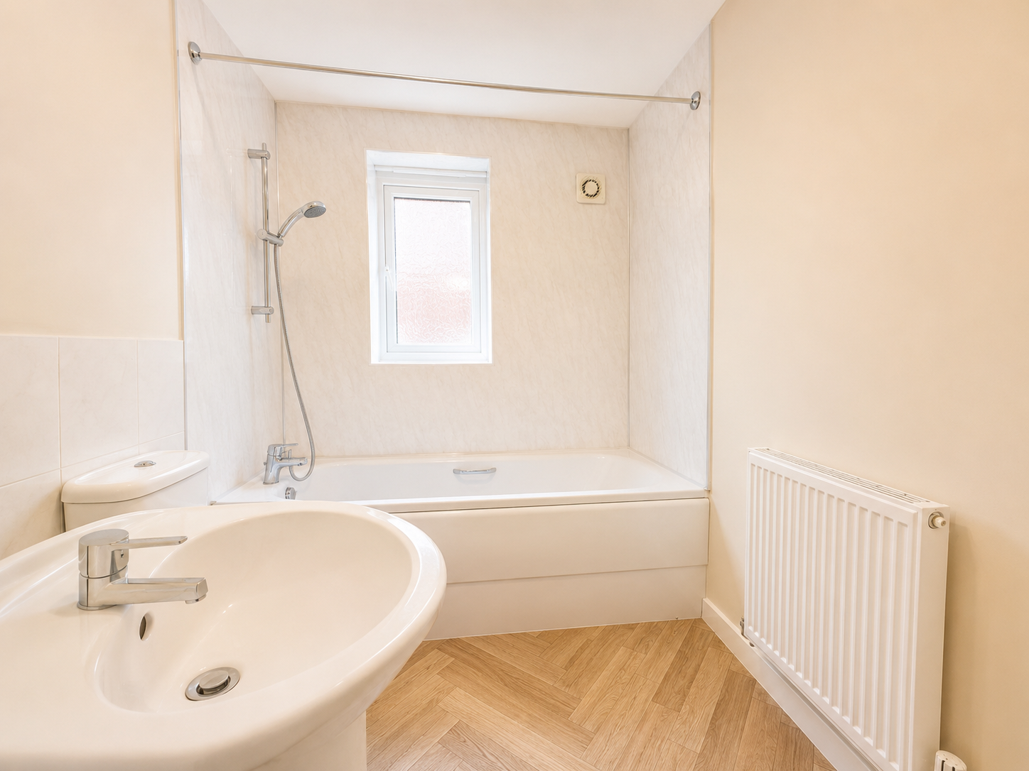 Semi Detached House in Peterborough