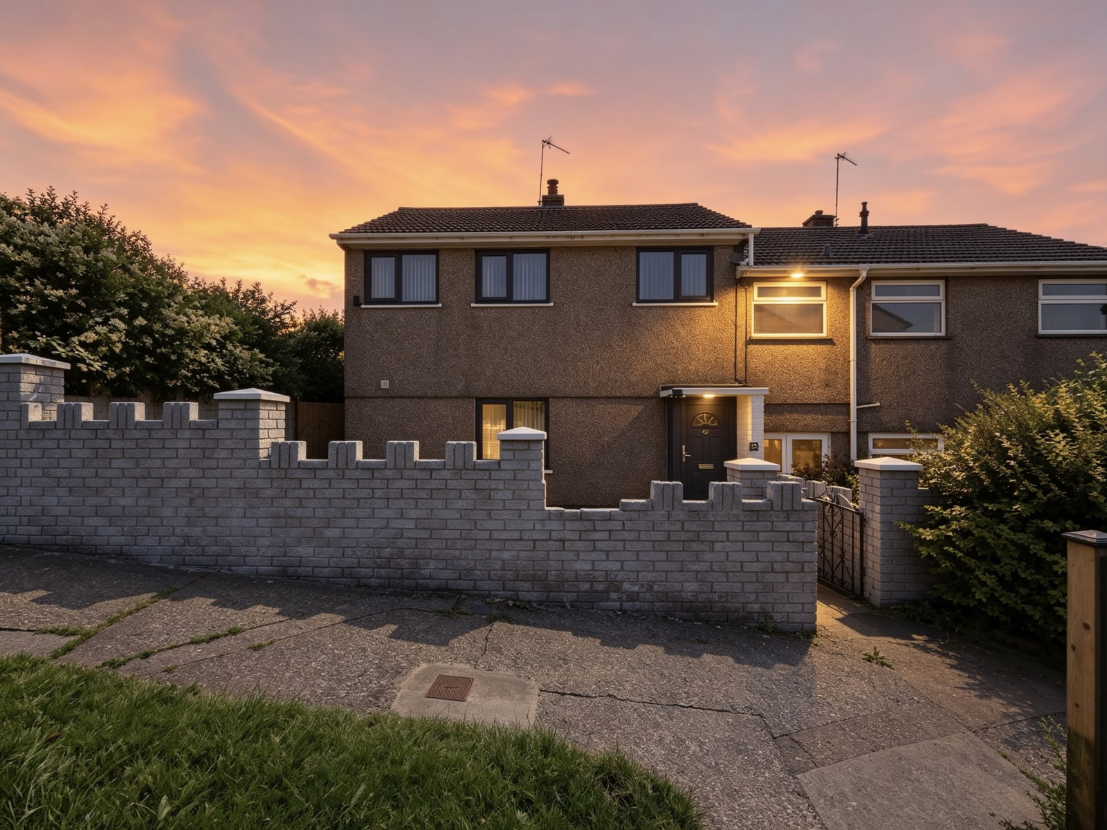 End Of Terrace House in Cwmbran