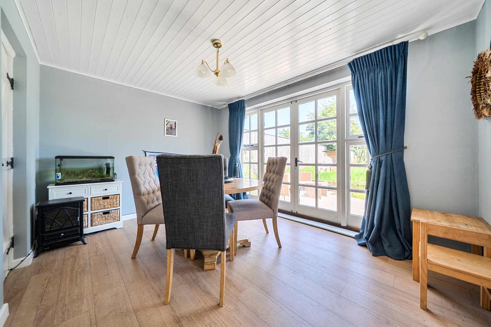 End Of Terrace House in Warminster