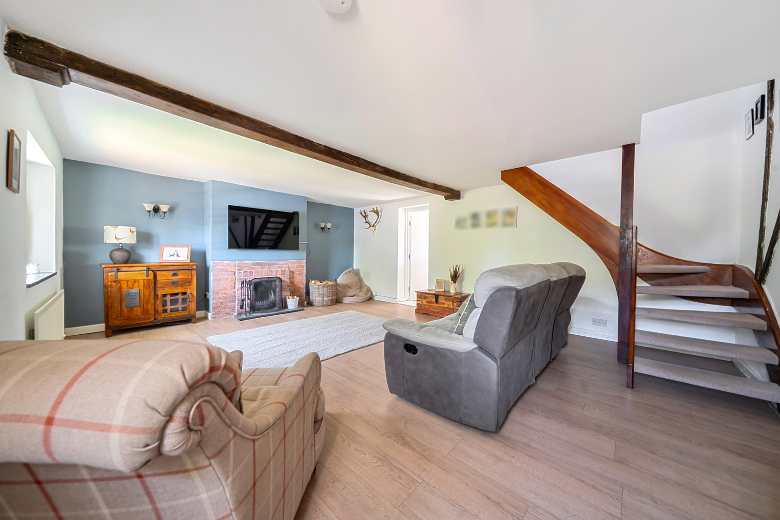 End Of Terrace House in Warminster