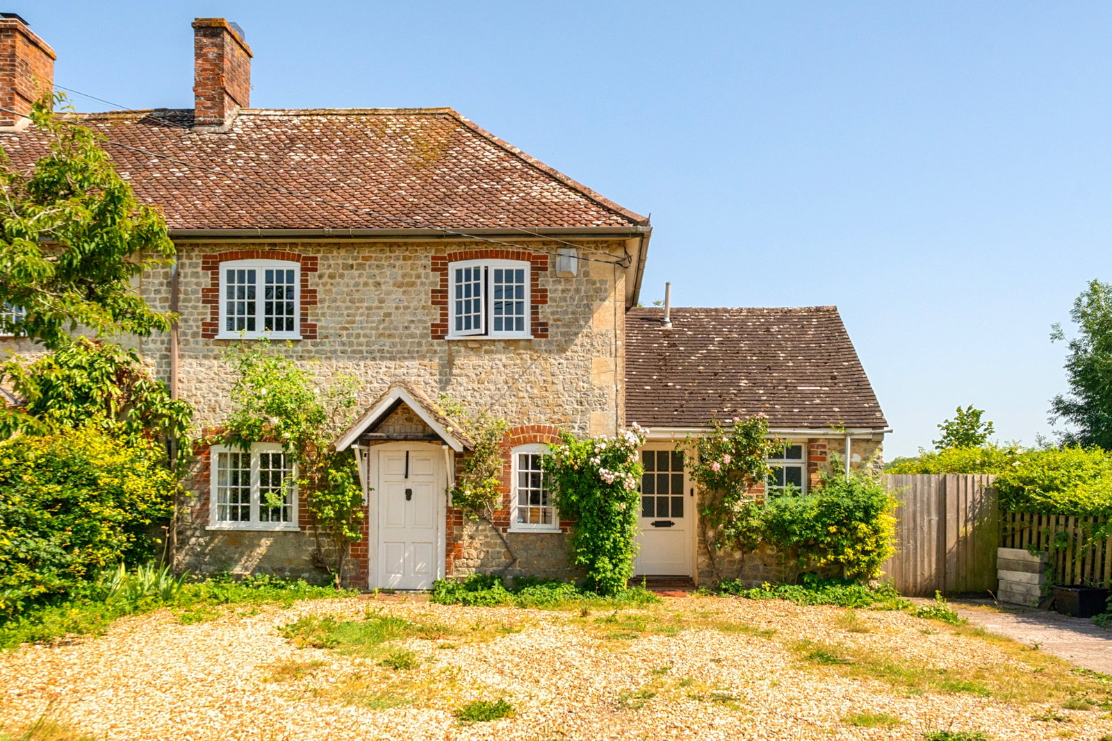 End Of Terrace House in Warminster