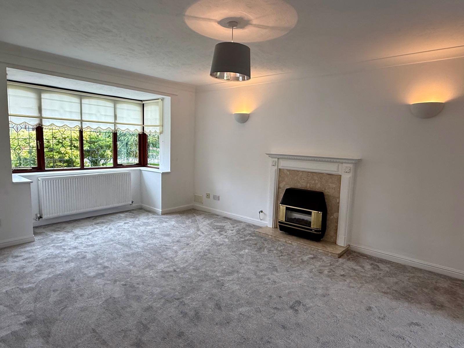 Detached House in Swansea