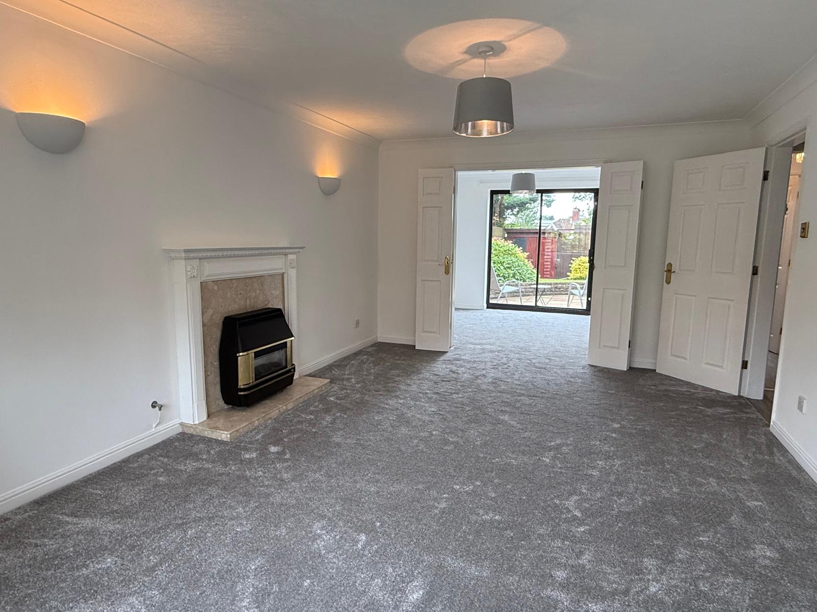 Detached House in Swansea