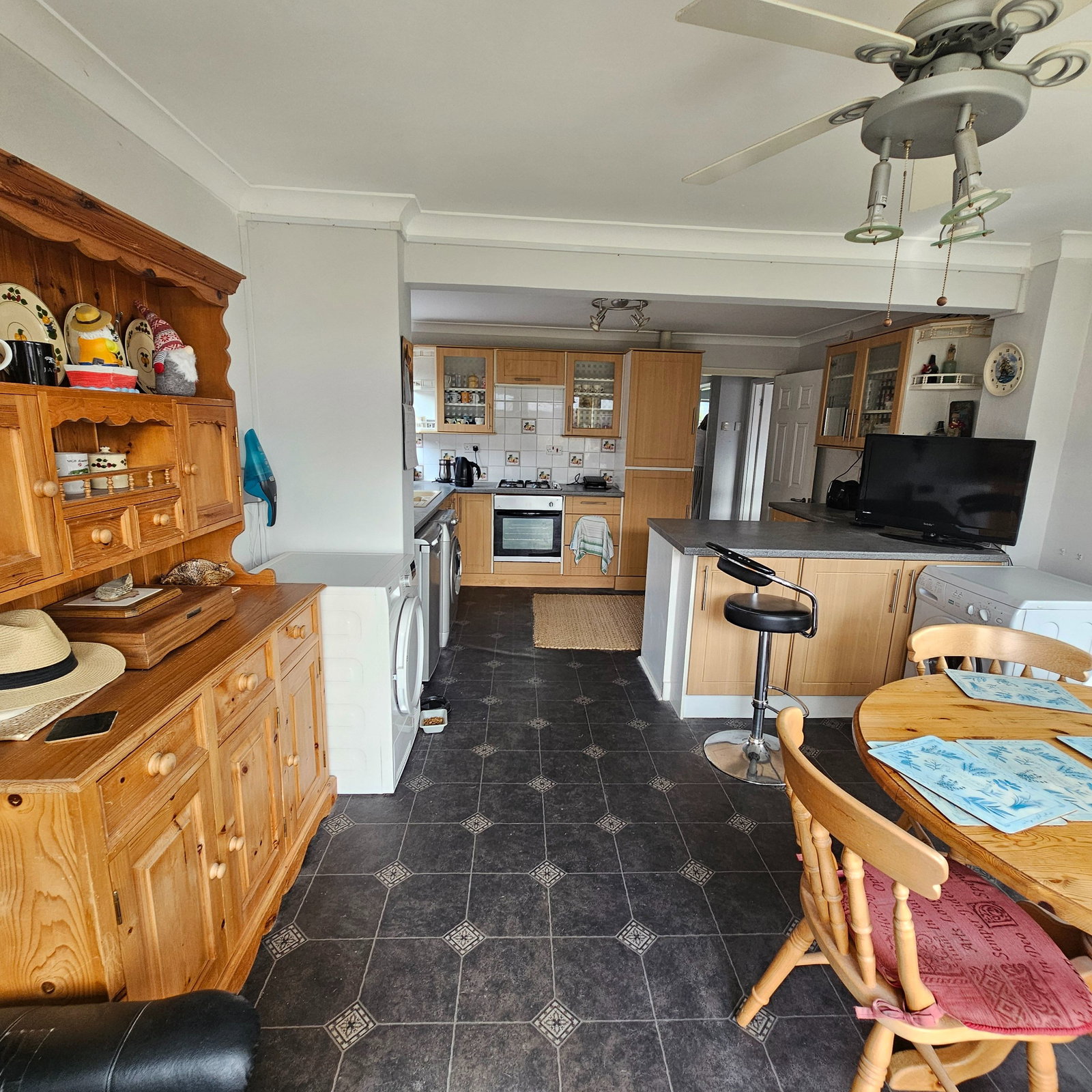 Semi Detached Bungalow in Ramsgate