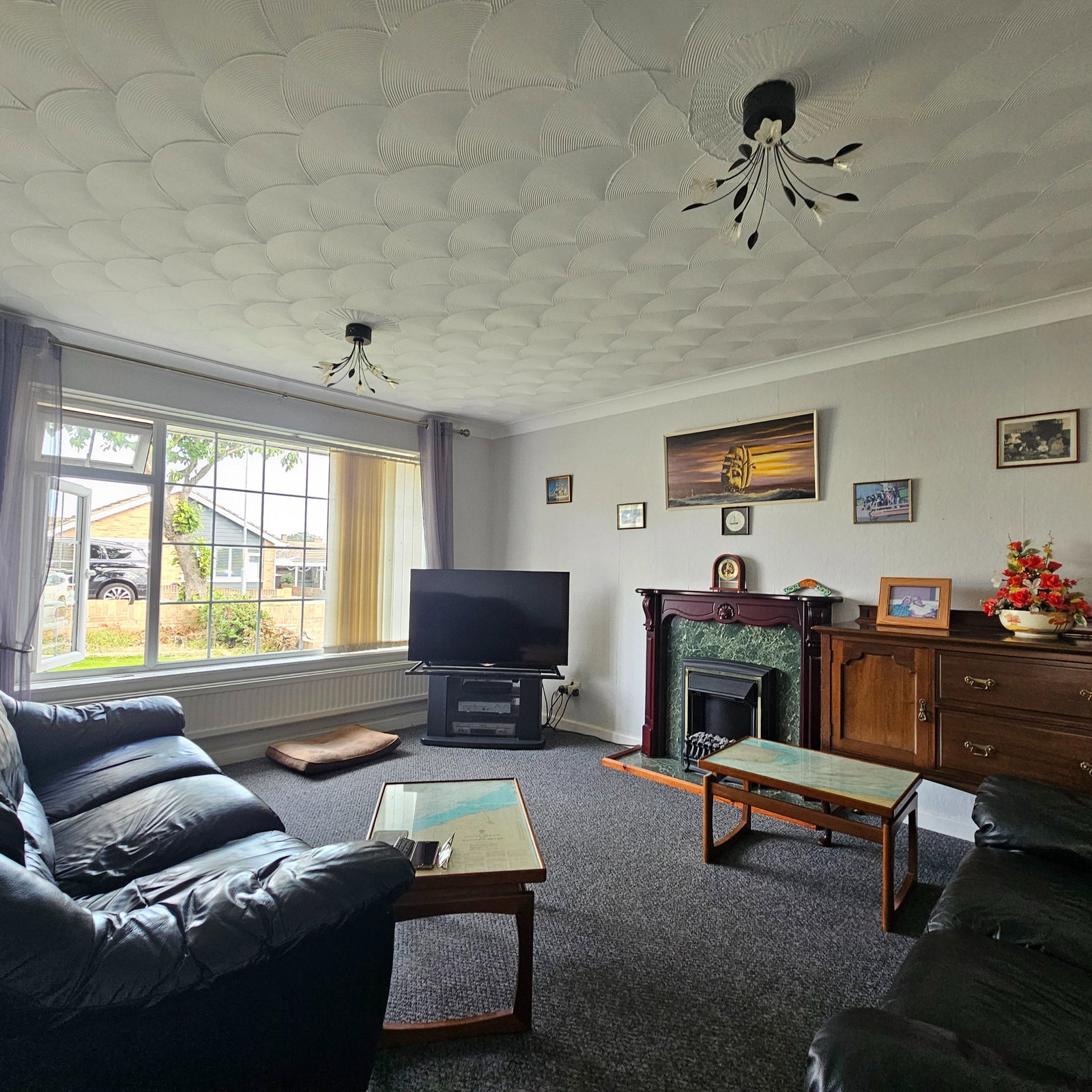 Semi Detached Bungalow in Ramsgate