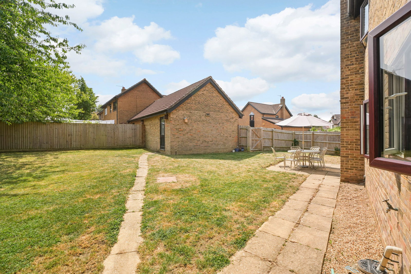 Detached House in Milton Keynes