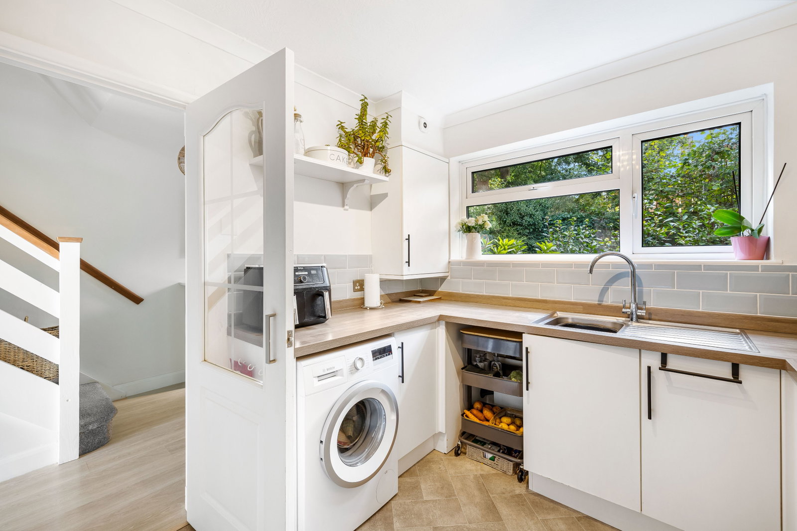 Terraced House for sale in Haywards Heath, Beech Hill, Haywards Heath, West Sussex, RH16 3RX