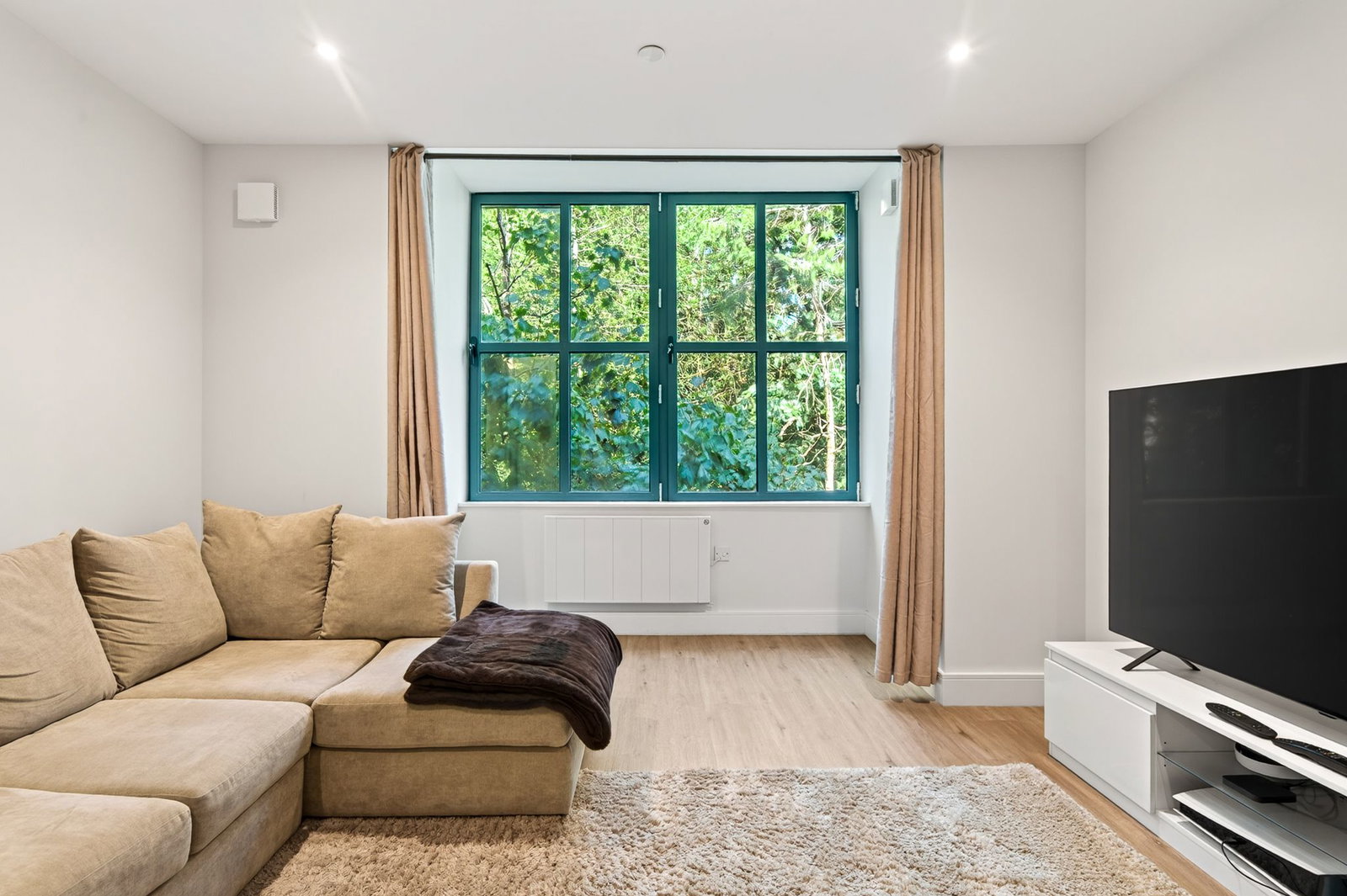 Apartment in Reigate