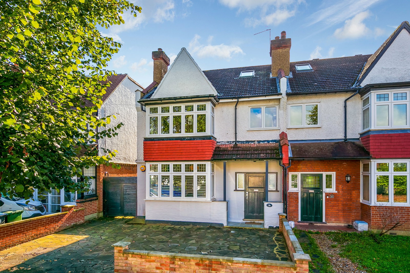 Semi Detached House in New Malden