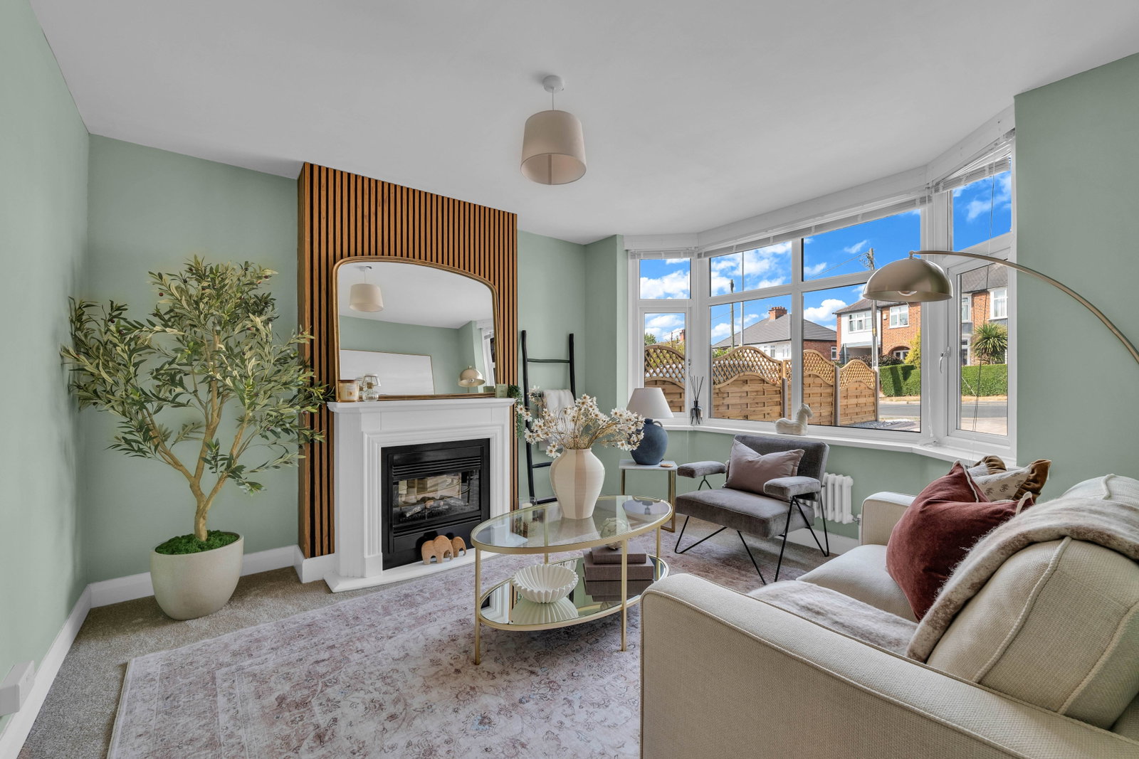 Semi Detached House in Leicester