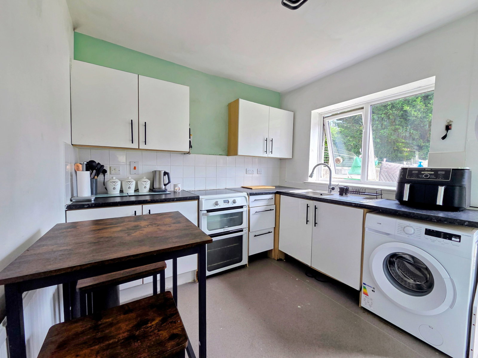 Semi Detached House in Plymouth