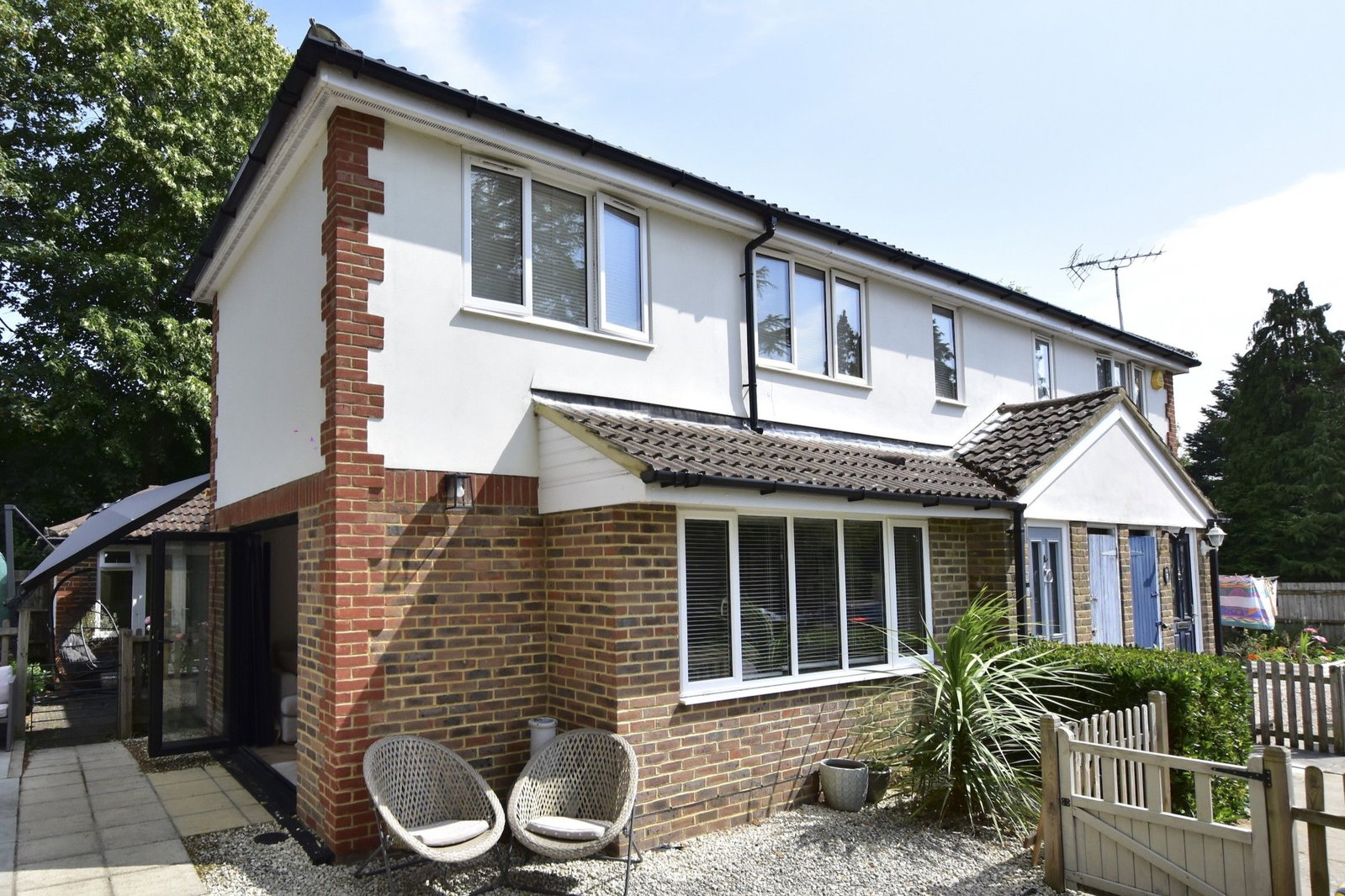 Cluster House in Abbots Langley
