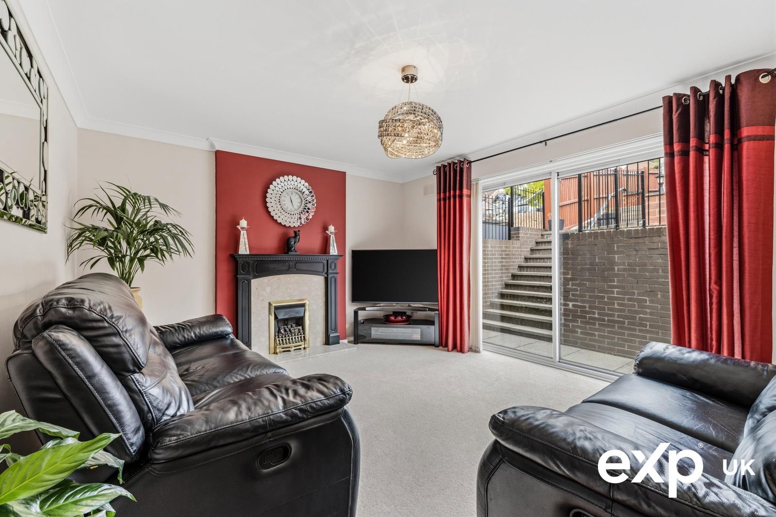 Detached House for sale in Nottingham, Poplar Close, Carlton, Nottingham, NG4 1HF