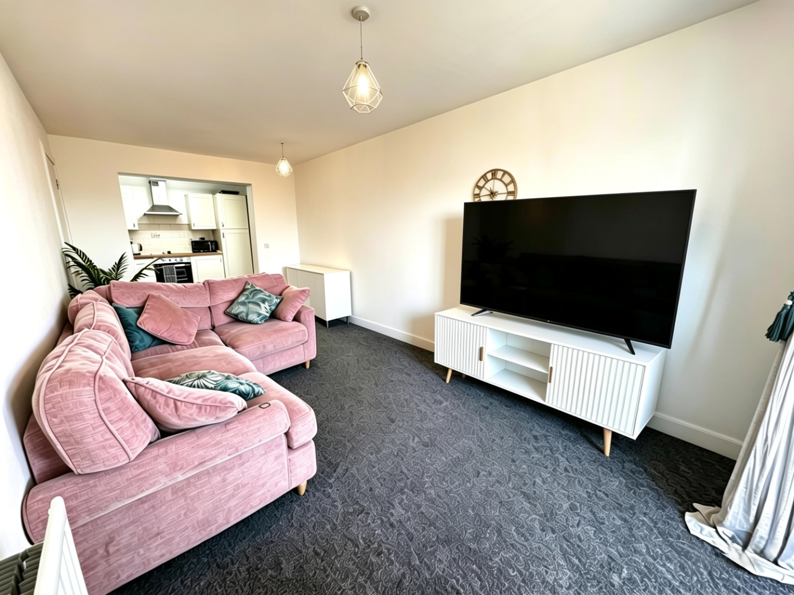 Flat in Tipton