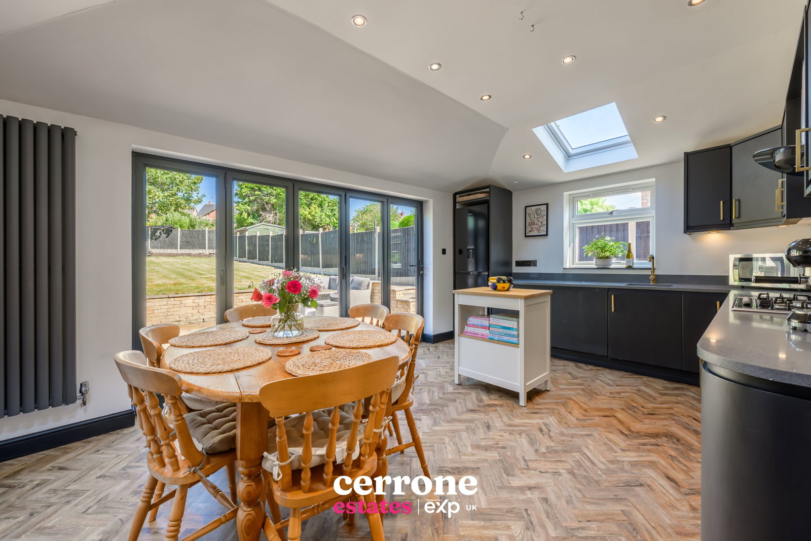 Semi Detached House in Redditch