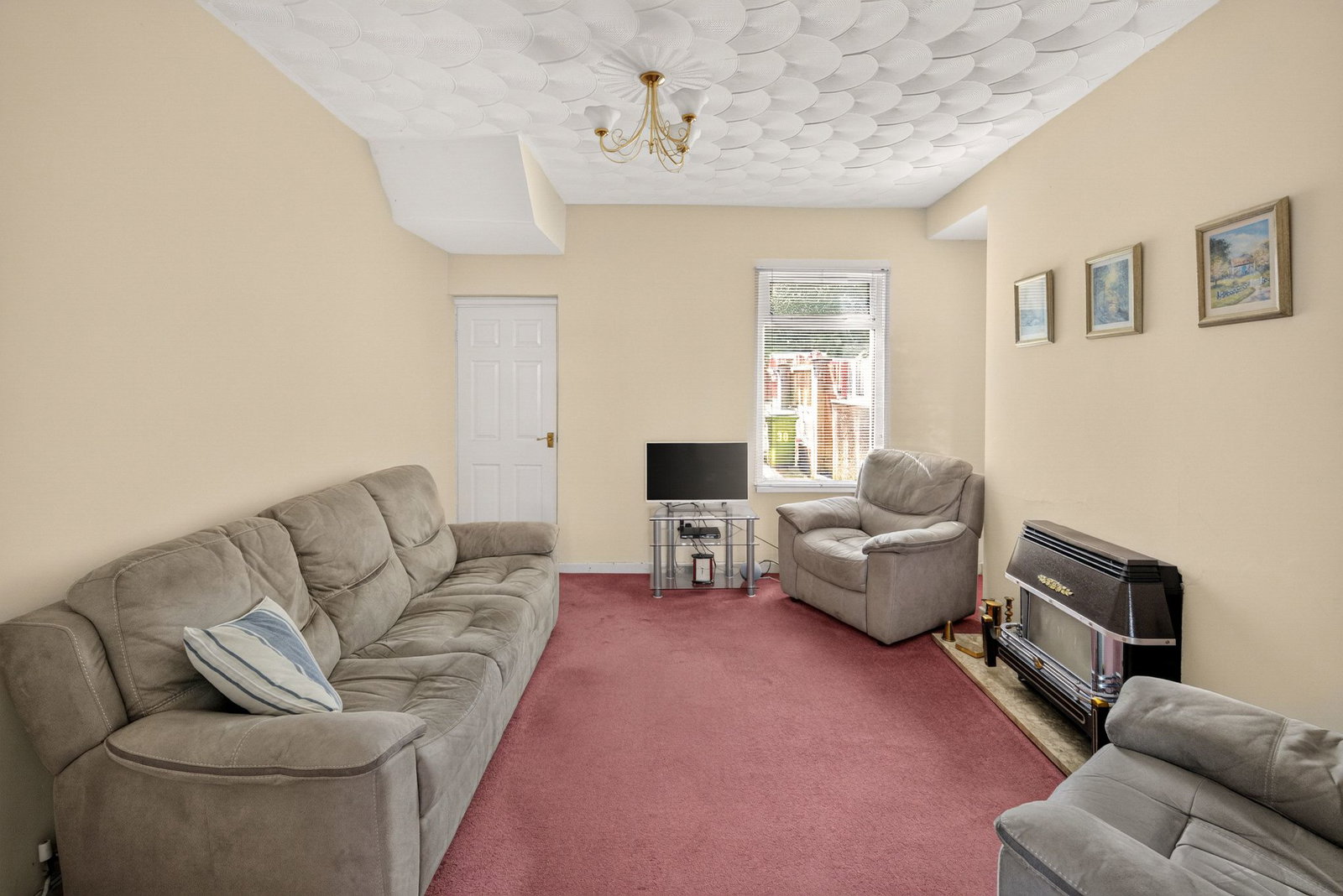End Of Terrace House in Pontyclun