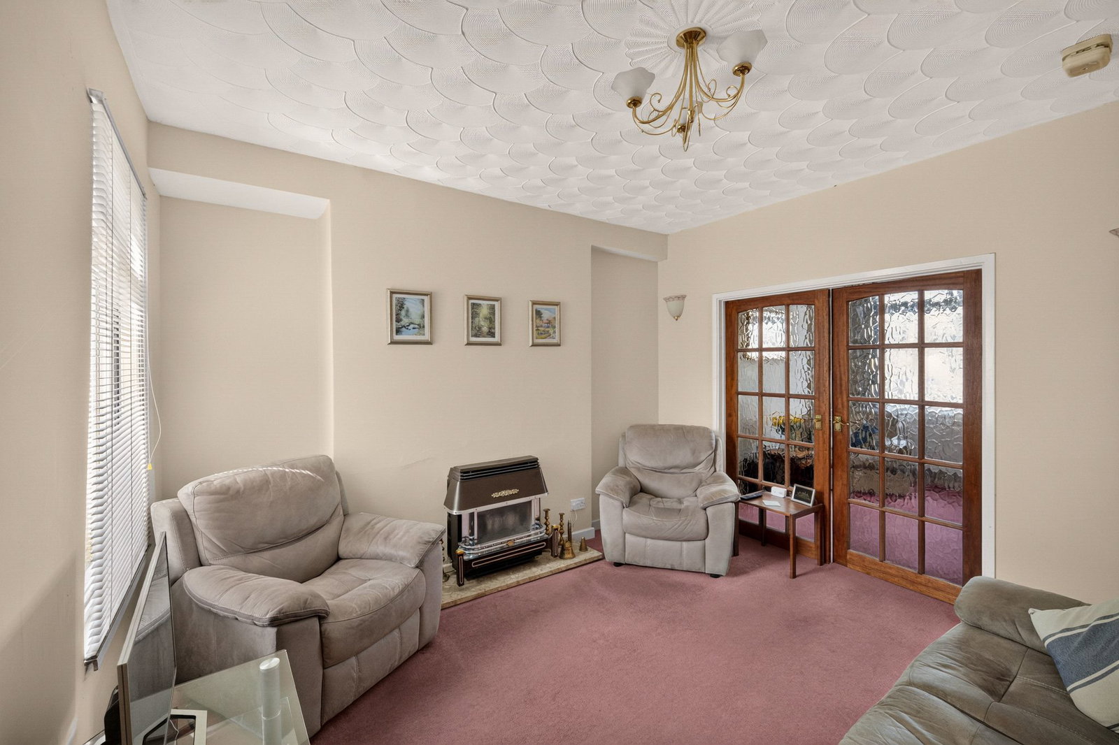 End Of Terrace House in Pontyclun