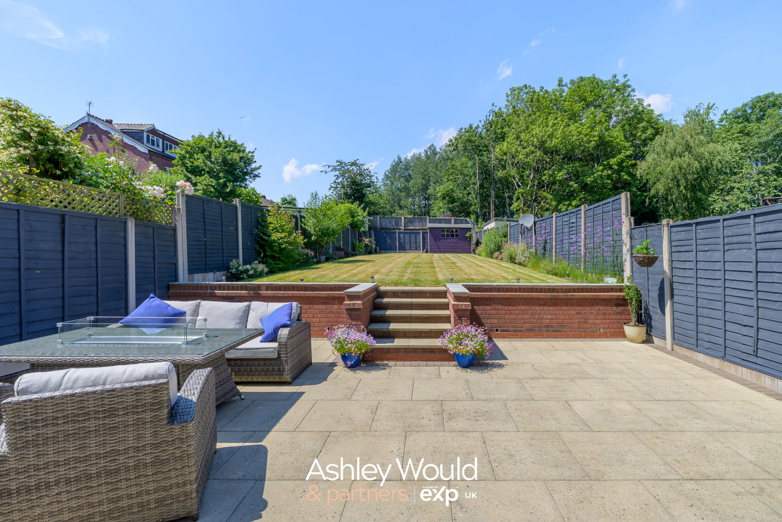 Semi Detached House for sale in Oldbury, Moat Road, Oldbury, B68 8EF