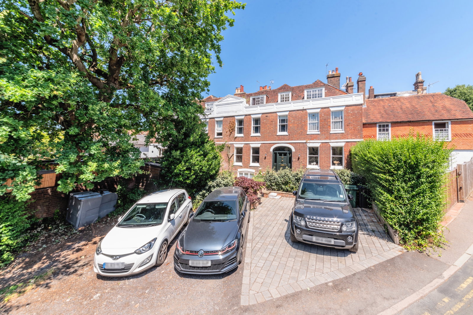 Apartment for sale in Tunbridge Wells, Berkeley Road, Tunbridge Wells, TN1 1YN, 607 m²