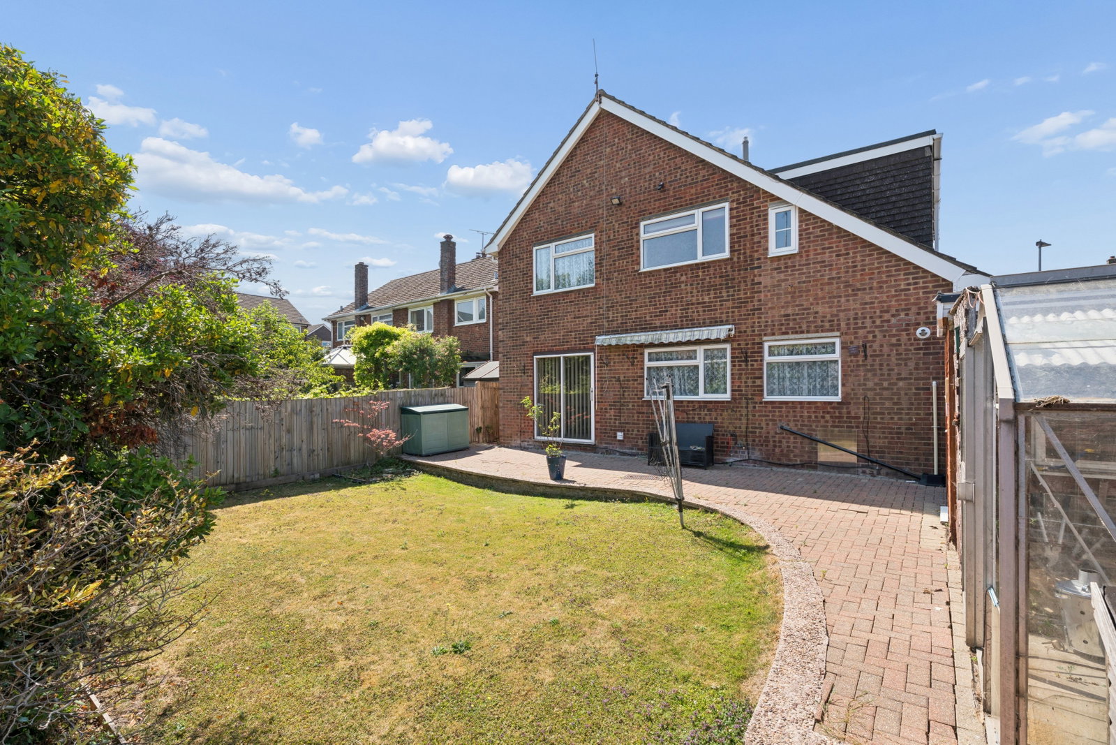 Detached House in Dunstable