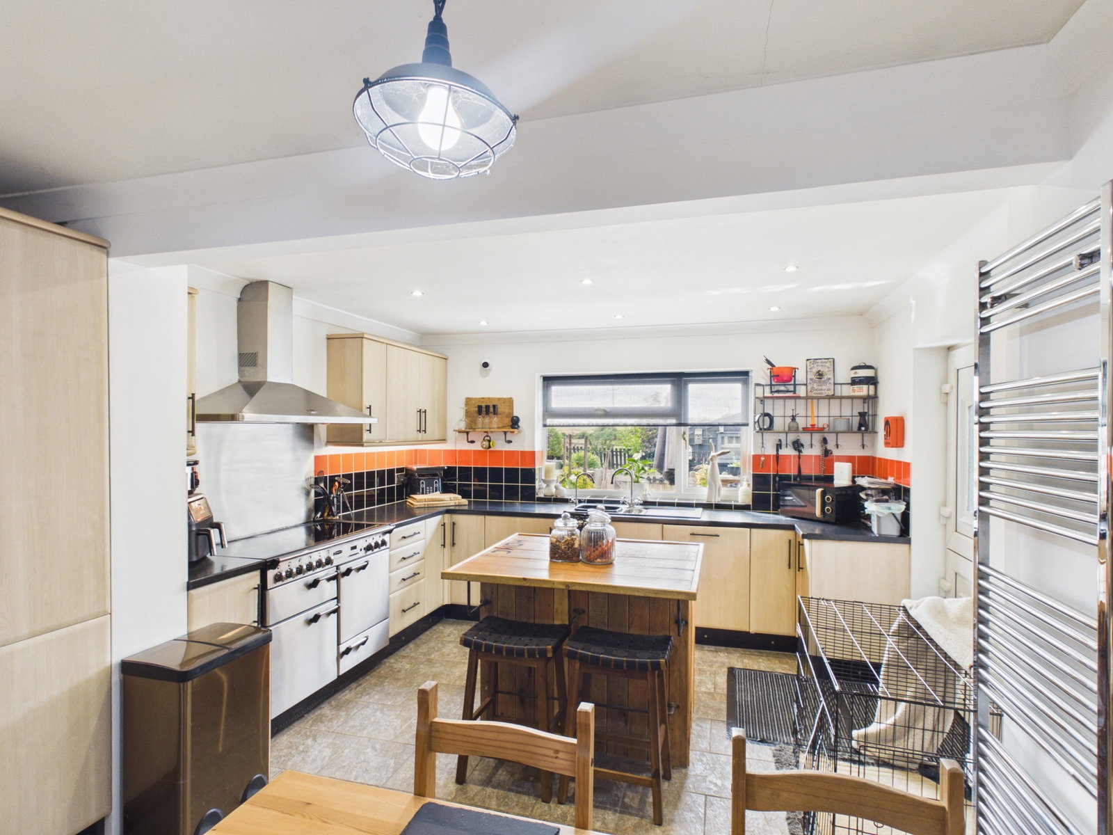 Bungalow for sale in Stowmarket, Ramble Dale, Mendlesham Green, 1054 m²