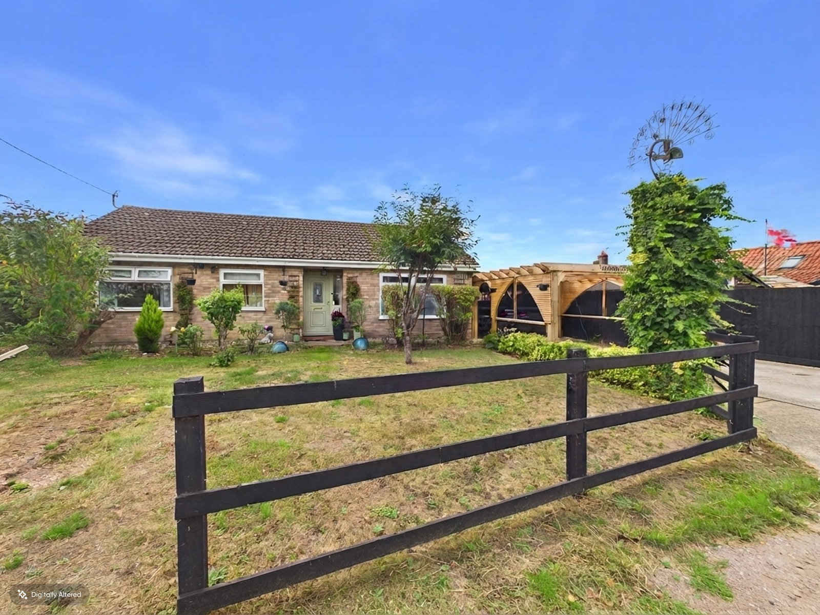 Bungalow for sale in Stowmarket, Ramble Dale, Mendlesham Green, 1054 m²