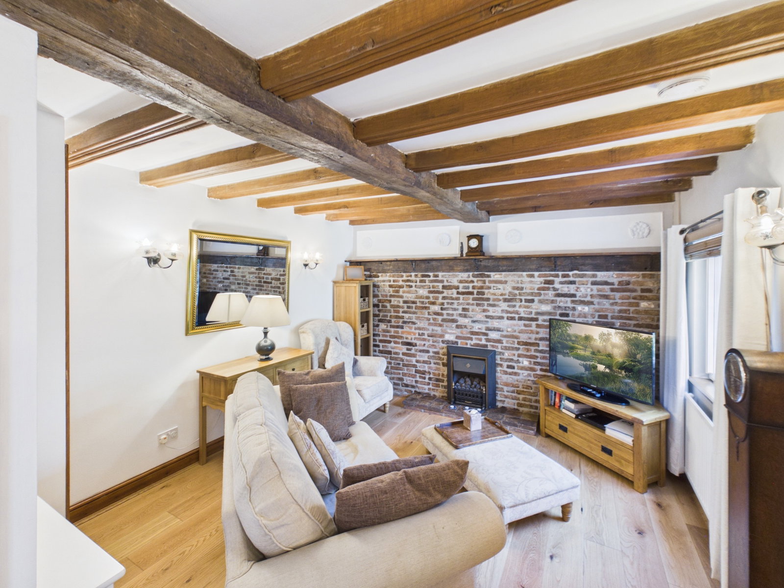 Semi Detached House in Ipswich
