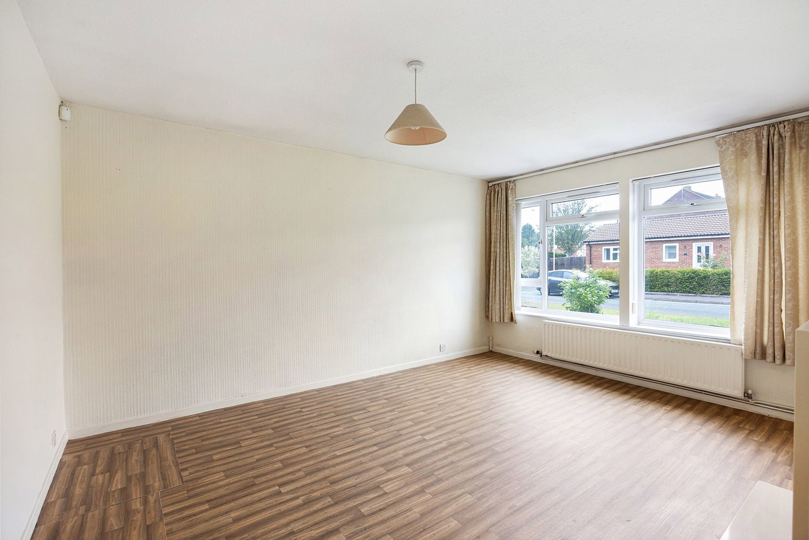 Semi Detached Bungalow in Cheltenham